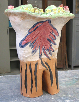 Torso, brændt glaseret ler, ca. 20x30x50 cm, 2007.